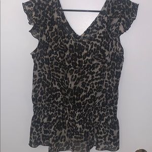 Cheetah print byline top